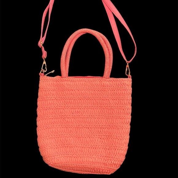 Crossi NWT pink woven straw handbag with handles and removable crossbody strap - Picture 2 of 12